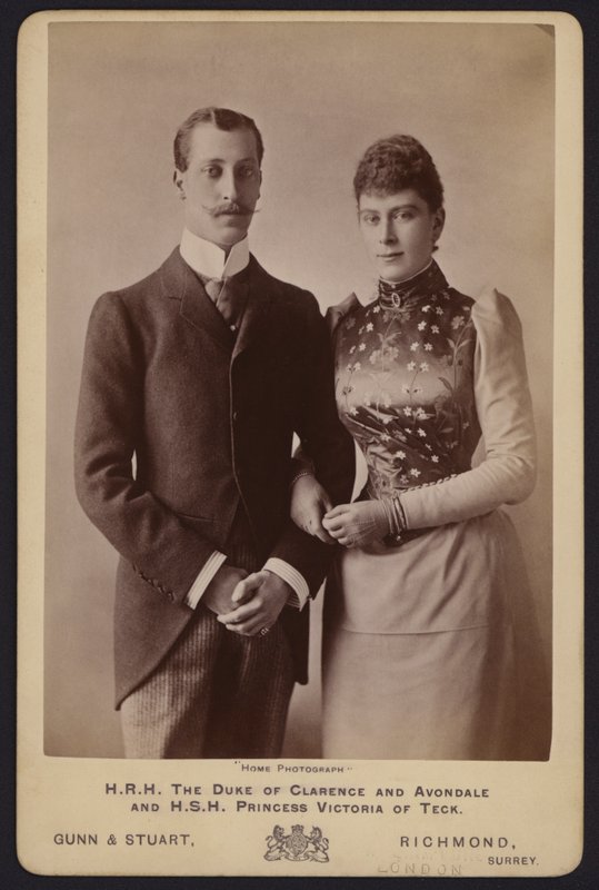 Portré, Albert Viktor herceg, VII. Edward király legidősebb fia és Mary of Teck hercegnő (f/w fotó) alkotó: English Photographer