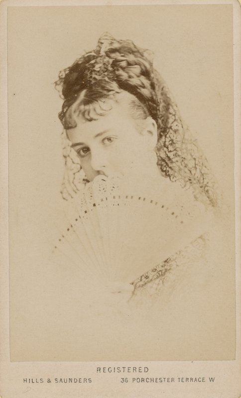 Mabel Gray prostituált portréja alkotó: English Photographer