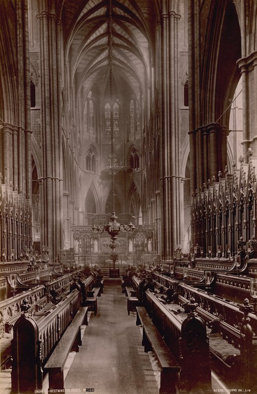 Képeslap a Westminster Abbey kórusának belsejét ábrázoló képpel alkotó: English Photographer