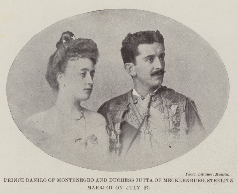 Danilo montenegrói herceg és Jutta mecklenburg-Strelitz hercegnő július 27-én házasodtak össze. alkotó: English Photographer