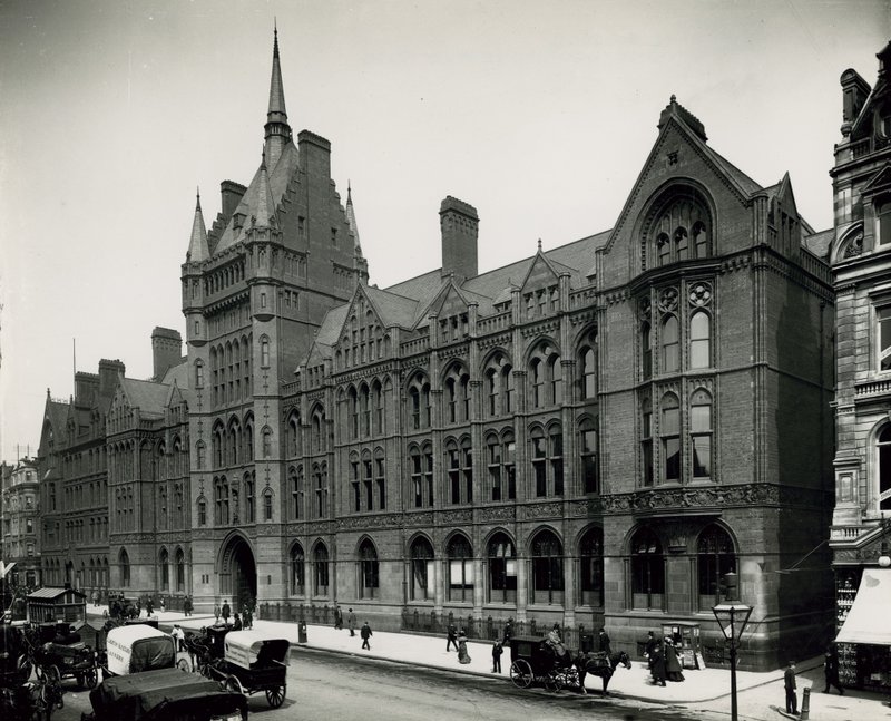 Prudential Building, Holborn, London alkotó: English Photographer