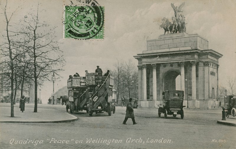 Quadriga béke a Wellington Arch-on Londonban. 1913-ban feladott képeslap. alkotó: English Photographer