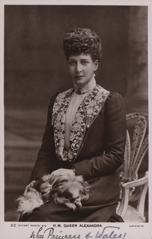 Alexandra királynő (fekete-fehér fotó) alkotó: English Photographer