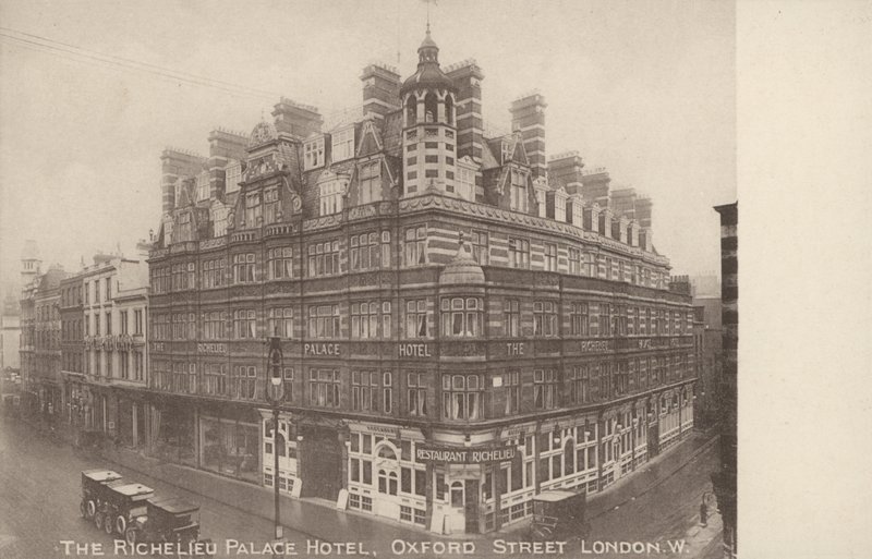 Richelieu Palace Hotel, Oxford Street, London W (f/w fotó) alkotó: English Photographer