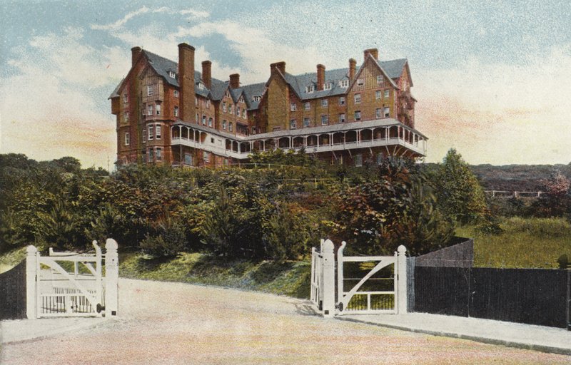 Royal Links Hotel, Cromer alkotó: English Photographer