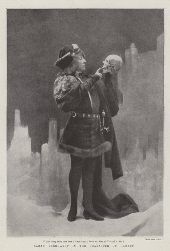 Sarah Bernhardt a Hamlet karakterében alkotó: English Photographer