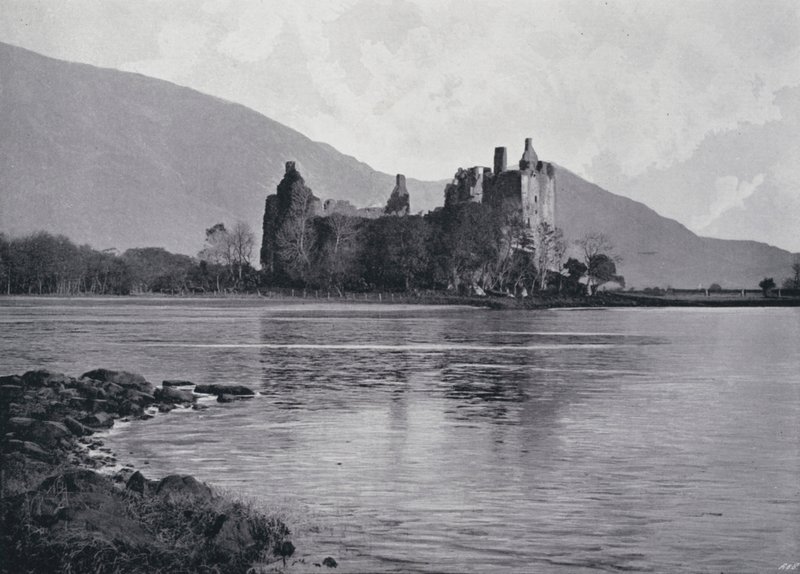 Skócia: Kilchurn kastély (f/w fotó) alkotó: English Photographer