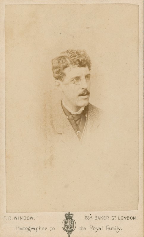 Sir Squire Bancroft alkotó: English Photographer