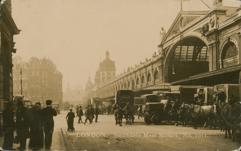 Smithfield Meat Market, London alkotó: English Photographer