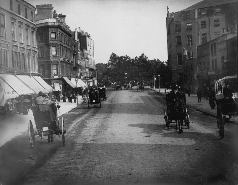 Az Edgware Road déli vége, London alkotó: English Photographer