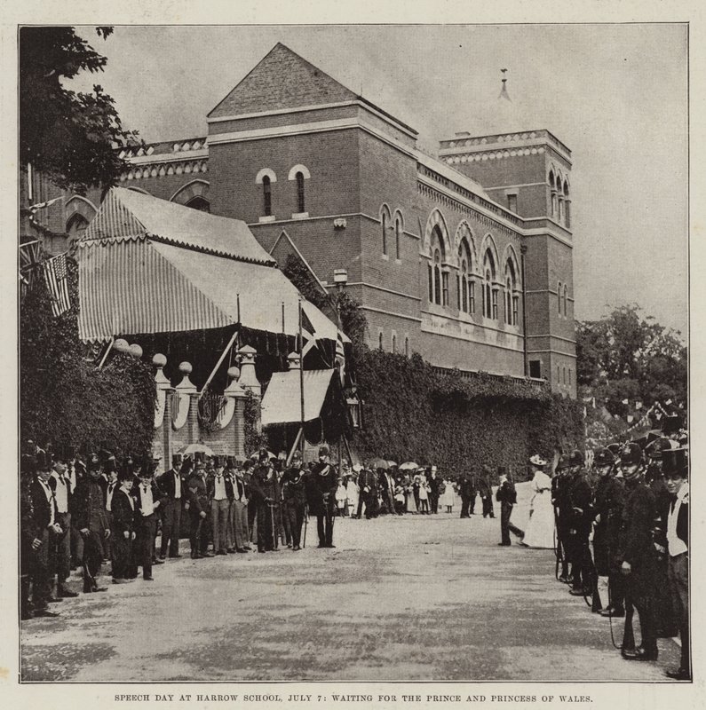 Beszédnap a Harrow Iskolában, július 7-én, a walesi hercegre és hercegnőre várva alkotó: English Photographer