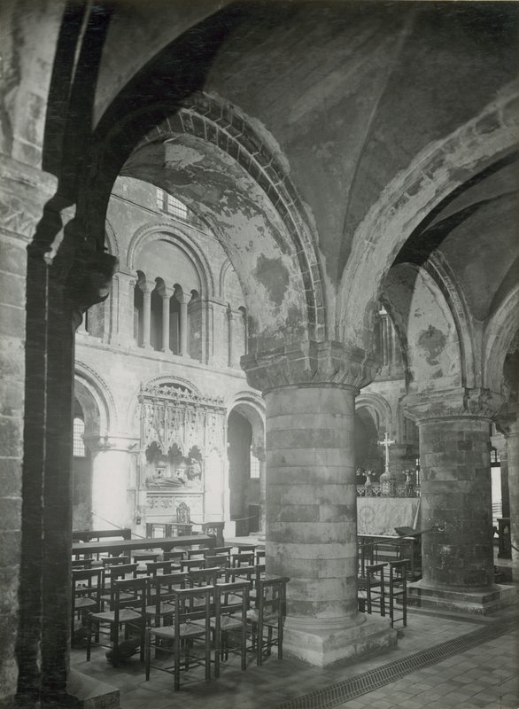 Nagy Szent Bertalan alkotó: English Photographer