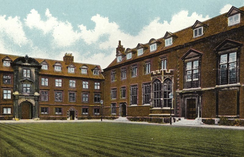 St. Catharines College alkotó: English Photographer