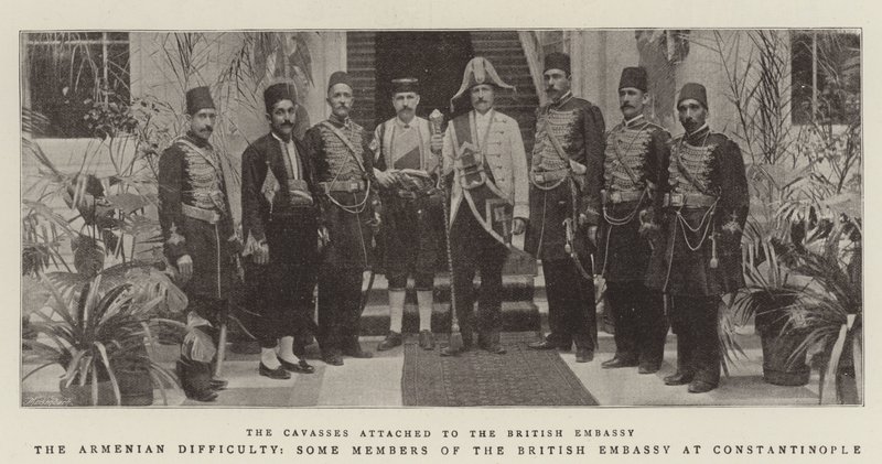 Az örmény nehézség, a konstantinápolyi brit nagykövetség néhány tagja alkotó: English Photographer