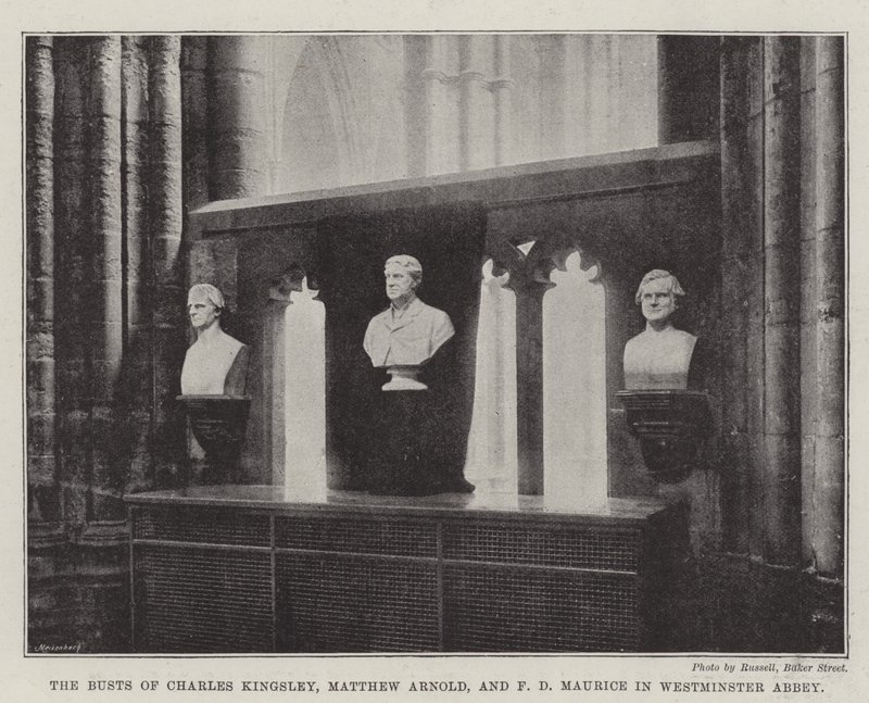 Charles Kingsley, Matthew Arnold és F D Maurice mellszobra a Westminster Abbeyben alkotó: English Photographer