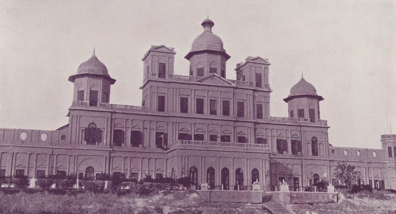 A klub, Lucknow alkotó: English Photographer