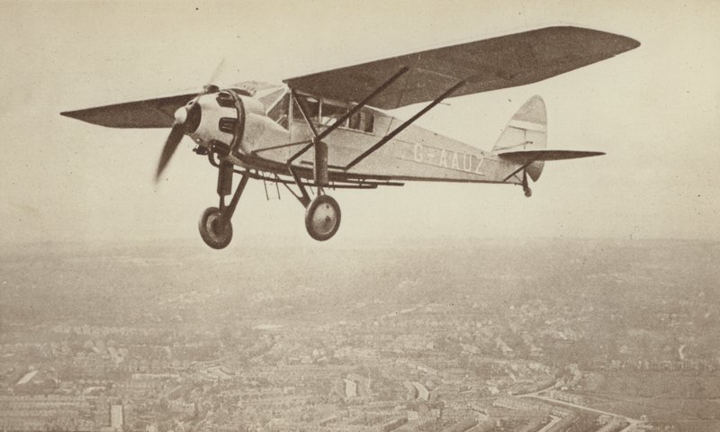 A De Havilland "Hawk-Moth" (fekete-fehér fotó) alkotó: English Photographer