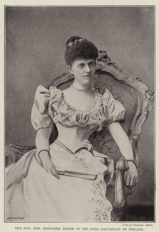 A tisztelt Henniker asszony, Írország főhadnagyának nővére alkotó: English Photographer