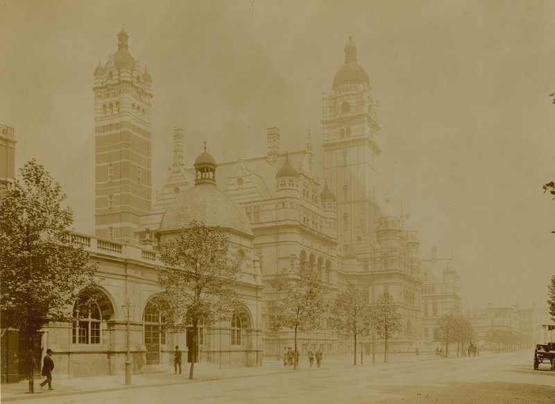 Imperial Institute, South Kensington, London alkotó: English Photographer