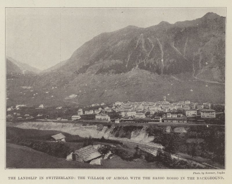 Földcsuszamlás Svájcban, Airolo faluban, a háttérben a Sasso Rossóval alkotó: English Photographer