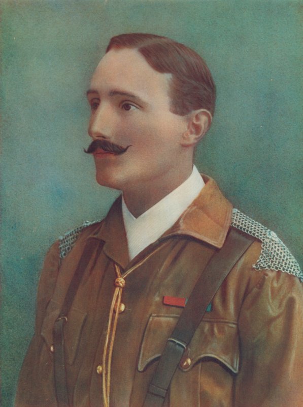 A néhai kapitány a tiszt. R. H. De Montmorency. De Montmorency felderítőinek parancsnoka alkotó: English Photographer