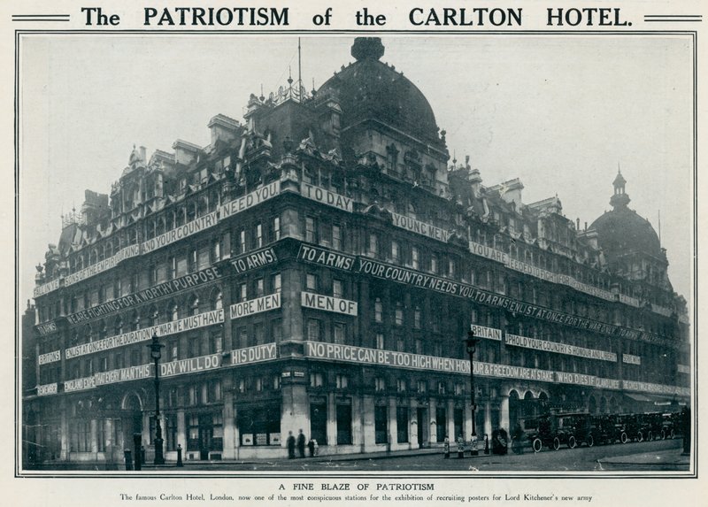 A Carlton Hotel hazafiassága alkotó: English Photographer