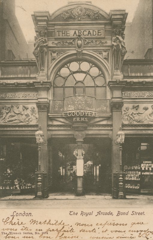 A Royal Arcade, Bond Street alkotó: English Photographer