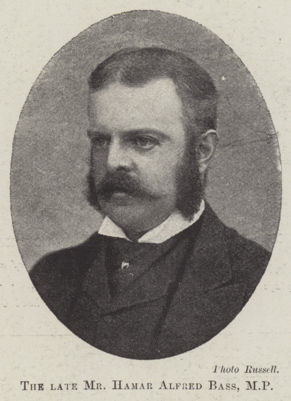 A néhai Hamar Alfred Bass képviselő alkotó: English Photographer
