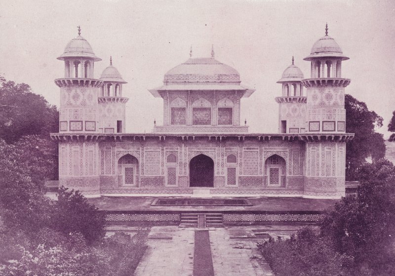 Itmad-ud-Dowlah sírja, Agra alkotó: English Photographer