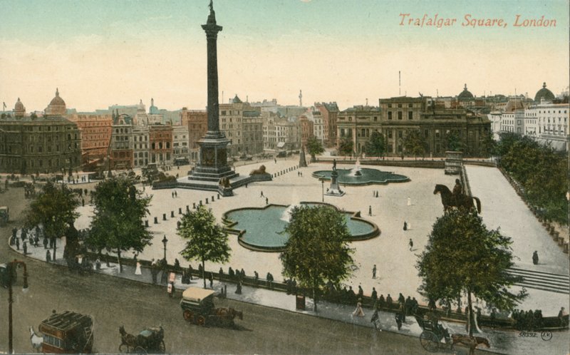 Trafalgar Square, London alkotó: English Photographer