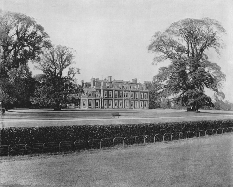 Tring House (f/w fotó) alkotó: English Photographer