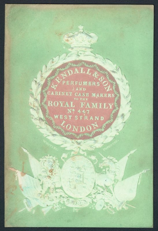 Kendall & Son, illatszerészek és szekrénykészítők, kereskedelmi kártya alkotó: English School
