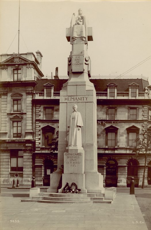 Emlékmű Edith Cavellnek, alkotó: English School