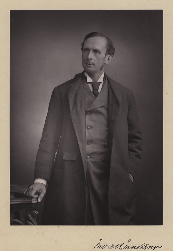 Sir Morell Mackenzie, angol orvos alkotó: English School
