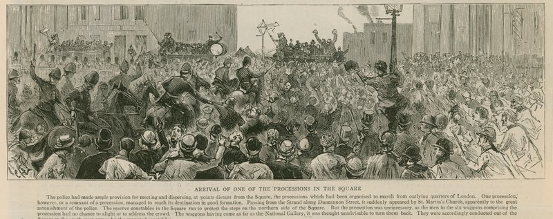Zavargás a Trafalgar téren: Az egyik felvonulás megérkezése a térre alkotó: English School