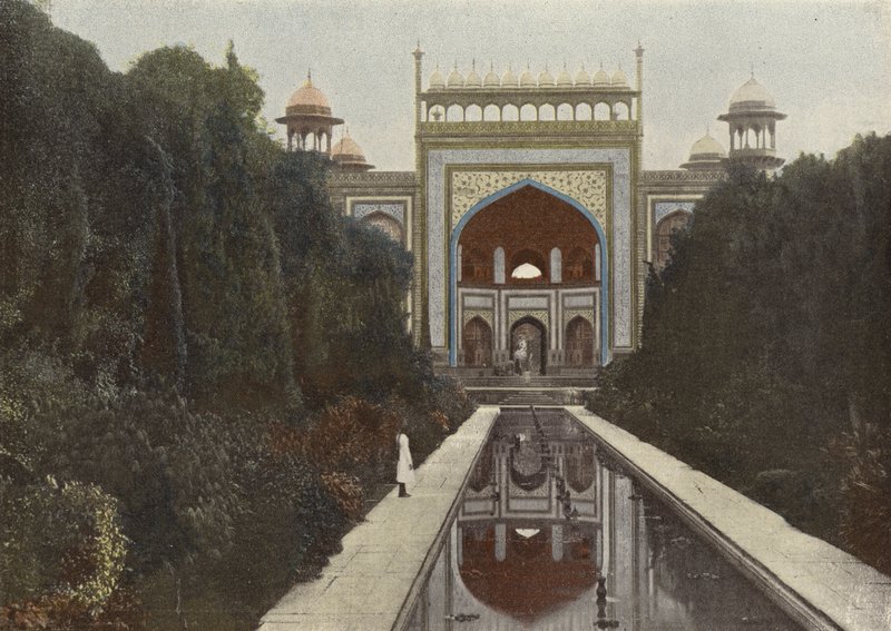 Agra, Entree Du Tady Mahal alkotó: European Photographer