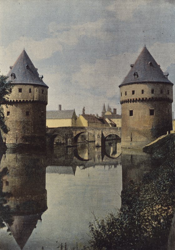 Kortrijk, Broel Towers alkotó: European Photographer