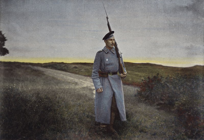 A Sentinel-en alkotó: European Photographer
