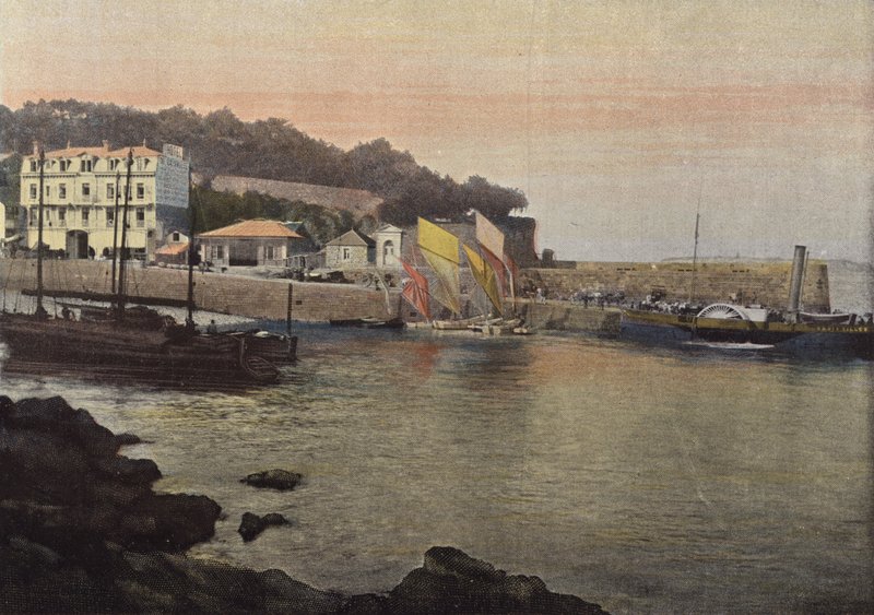 A gőzhajó Dinard Saint-Malo és Saint-Servan között alkotó: European Photographer