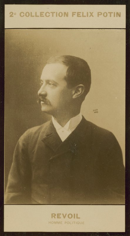 Amedee-Paul-Joseph Revoil, politikus alkotó: European Photographer