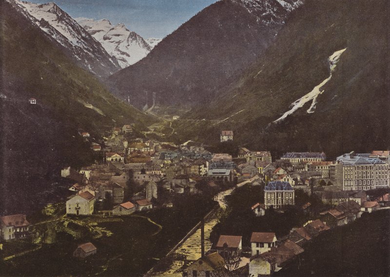 Cauterets, Kilátás a Mamelon-Vert alkotó: European Photographer