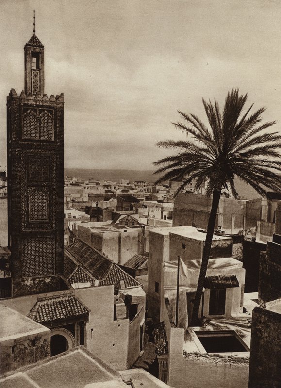 Tanger, kilátás a városra az Aissaula-mecsettel (f/w fotó) alkotó: European Photographer
