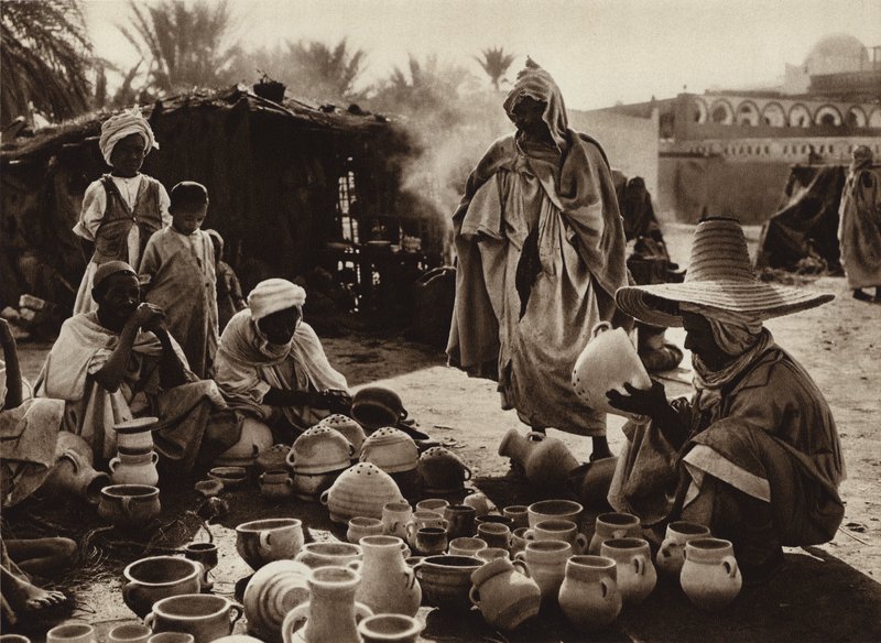 Touggourt Oázis, Pot Market (fekete-fehér fotó) alkotó: European Photographer