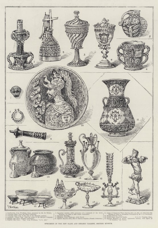 A British Museum Új Üveg- és Kerámia Galériájának példányai alkotó: Frank Watkins