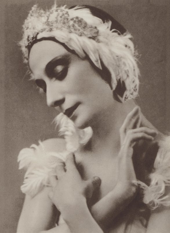 Pavlova a haldokló hattyúban (f/w fotó) alkotó: Frans van Riel
