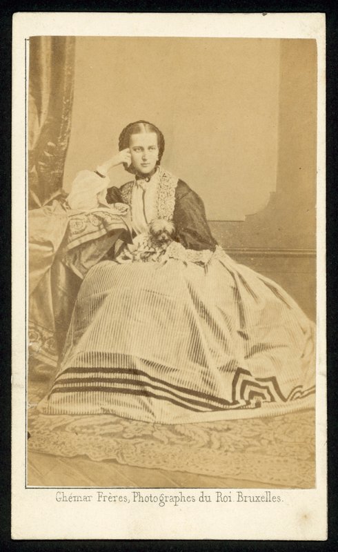 Alexandra, walesi hercegnő alkotó: French Photographer