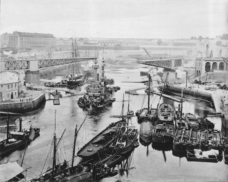 Brest – Forduló híd (f/w fotó) alkotó: French Photographer