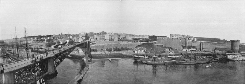 Brest – A Fordulóhíd és a katonai kikötő (f/w fotó) alkotó: French Photographer