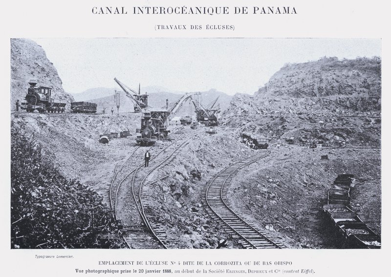 Panama óceánközi csatorna, zárművek (bw fotó) alkotó: French Photographer