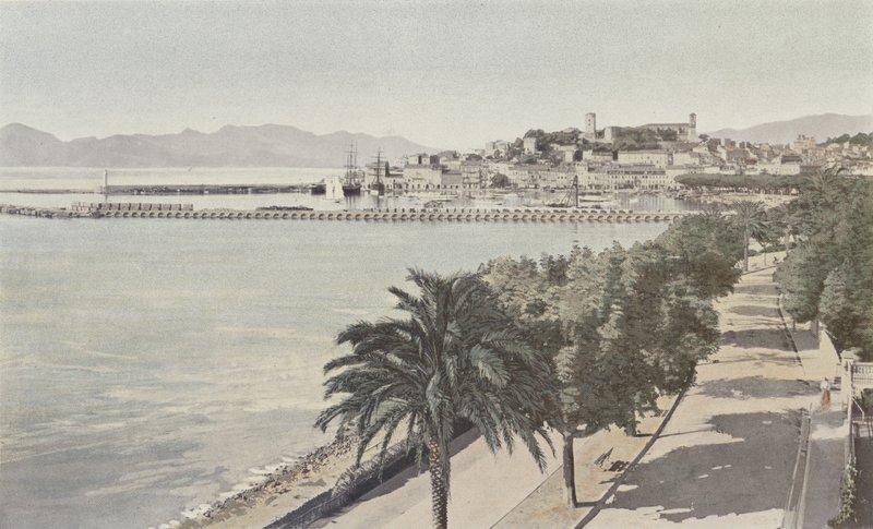 Cannes, kikötő és óváros, Boulevard de la Croisette alkotó: French Photographer